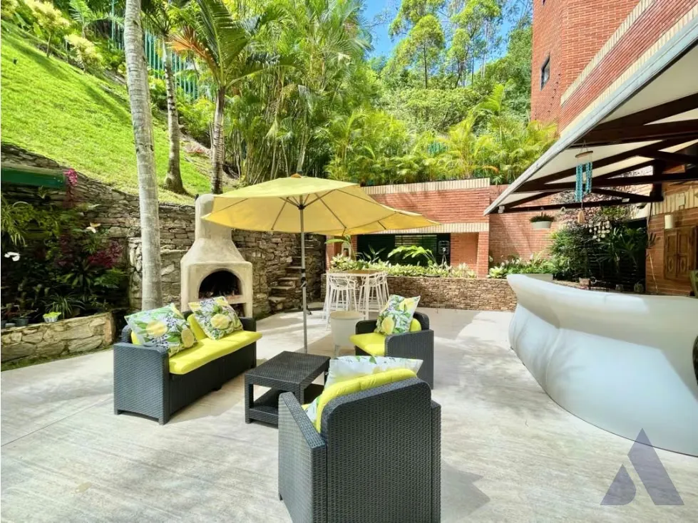 Se vende PB c/ jardín 600m2 Valle Arriba 9006 - 4