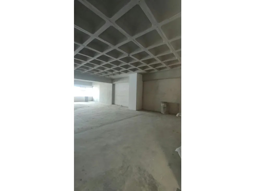 Se alquila Oficina 135m² Las Mercedes - 6