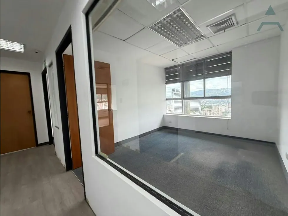 Se alquila Oficina 295m² Altamira - 11