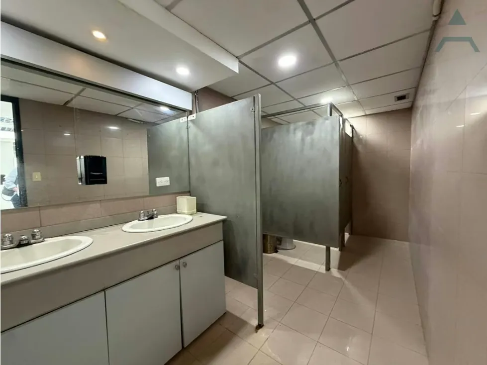 Se alquila Oficina 295m² Altamira - 14