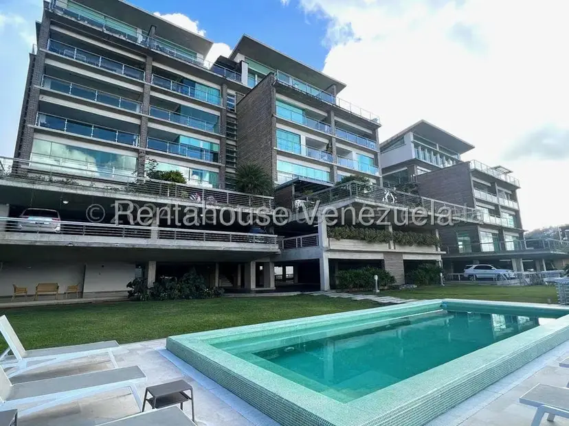 Apartamento (1 Nivel) en Alquiler en Alto Hatillo, Distrito Metropolitano