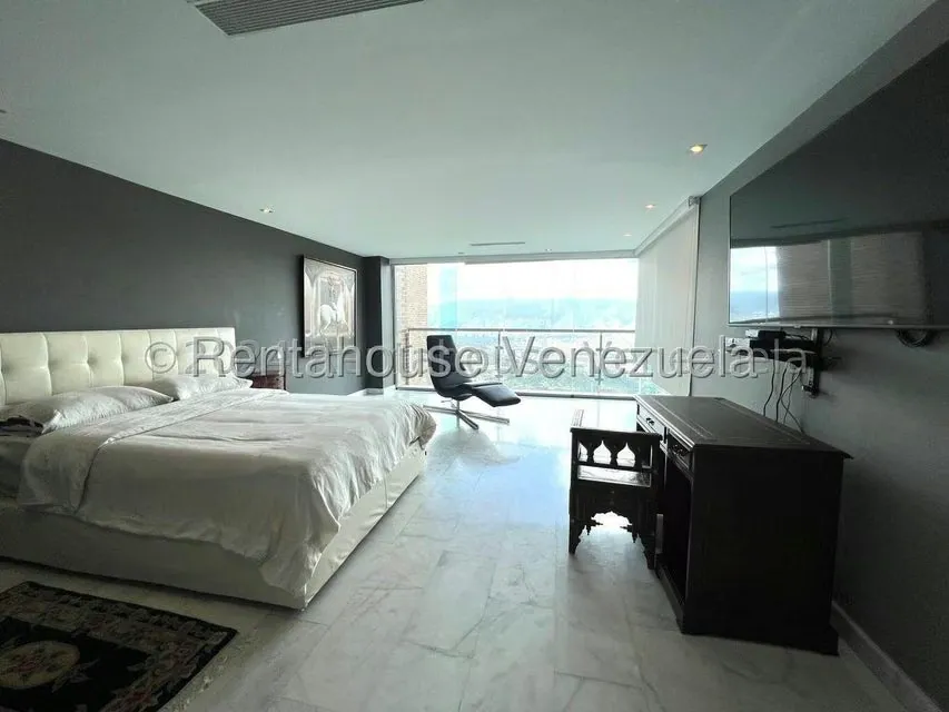 Apartamento (1 Nivel) en Alquiler en Alto Hatillo, Distrito Metropolitano - 49