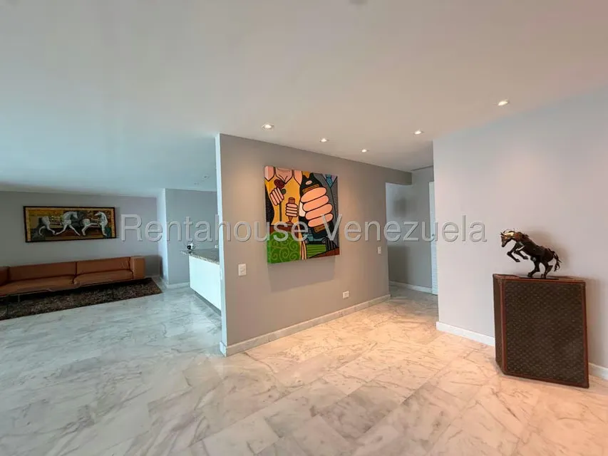 Apartamento (1 Nivel) en Alquiler en Alto Hatillo, Distrito Metropolitano - 50