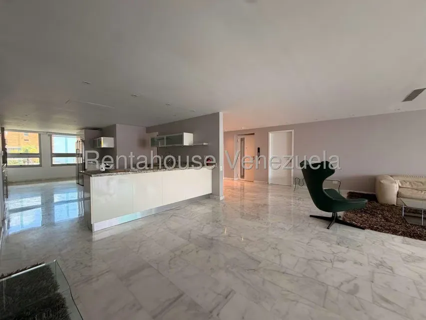 Apartamento (1 Nivel) en Alquiler en Alto Hatillo, Distrito Metropolitano - 8