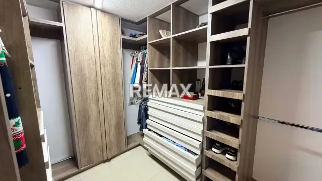 HERMOSA QUINTA REMODELADA EN VENTA EN SANTA FE NORTE. - 11