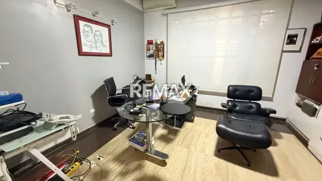 HERMOSA QUINTA REMODELADA EN VENTA EN SANTA FE NORTE. - 9