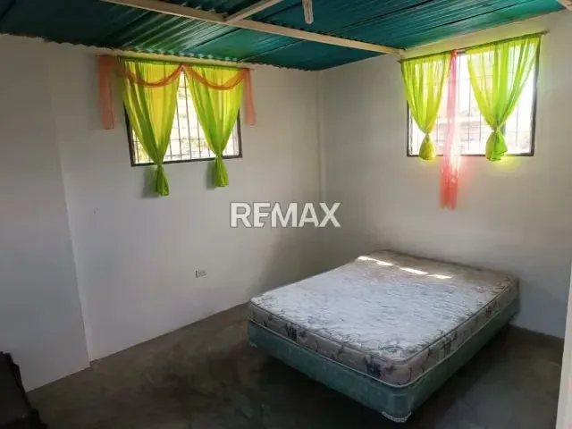 CÓMODA CASA EN VENTA EN LAS VEREDAS DE COCHE - 19