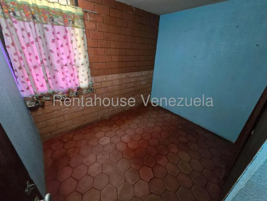 Apartamento (1 Nivel) en Alquiler en La Rosa, Miranda - 11