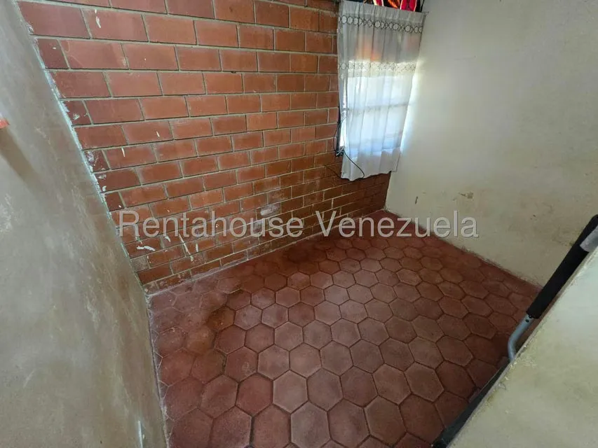 Apartamento (1 Nivel) en Alquiler en La Rosa, Miranda - 9