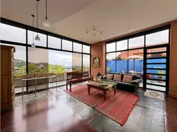 View 3