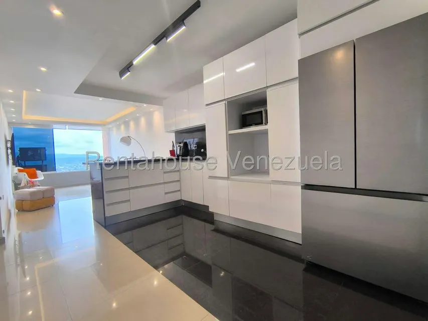 Apartamento (1 Nivel) en Venta en Colinas de La Tahona, Distrito Metropolitano - 2