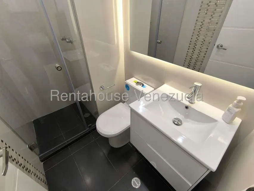 Apartamento (1 Nivel) en Venta en Colinas de La Tahona, Distrito Metropolitano - 20