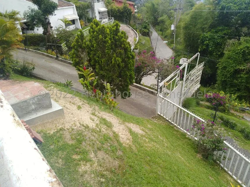 Casa (Duplex) en Venta en Oripoto, Distrito Metropolitano - 21
