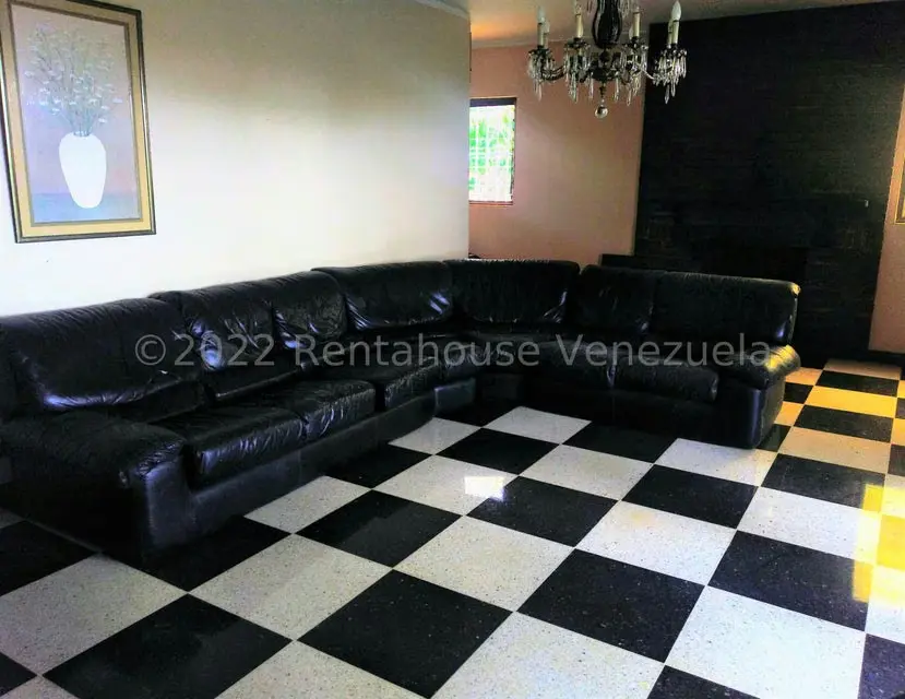 Casa (Duplex) en Venta en Oripoto, Distrito Metropolitano - 9